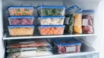 Portionieren und beschriften fuer den Gefrierschrank: Vorgehen und Etiketten-Tipps